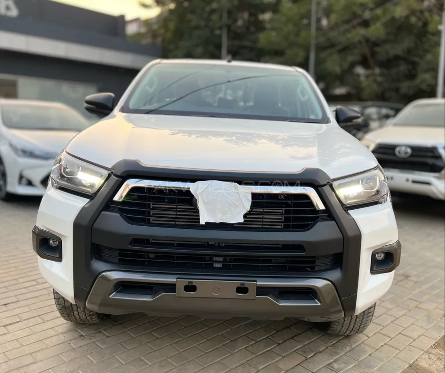 Toyota Hilux 2022 for Sale in Karachi Image-1