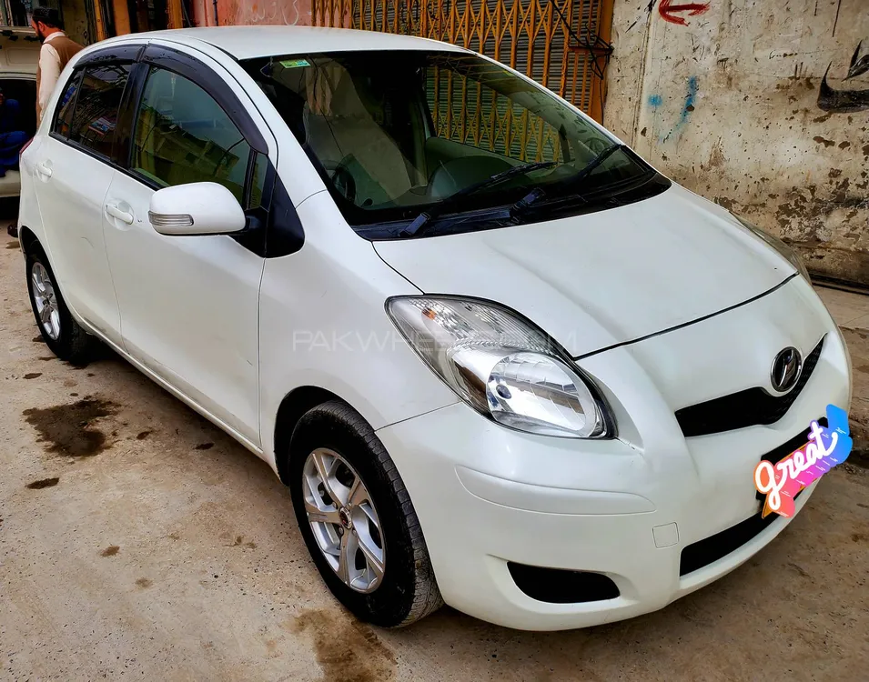 Toyota Vitz 2009 for Sale in Quetta Image-1