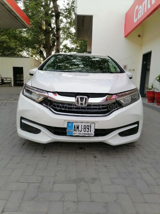 Honda Fit 2016 for Sale in Rawalpindi Image-1
