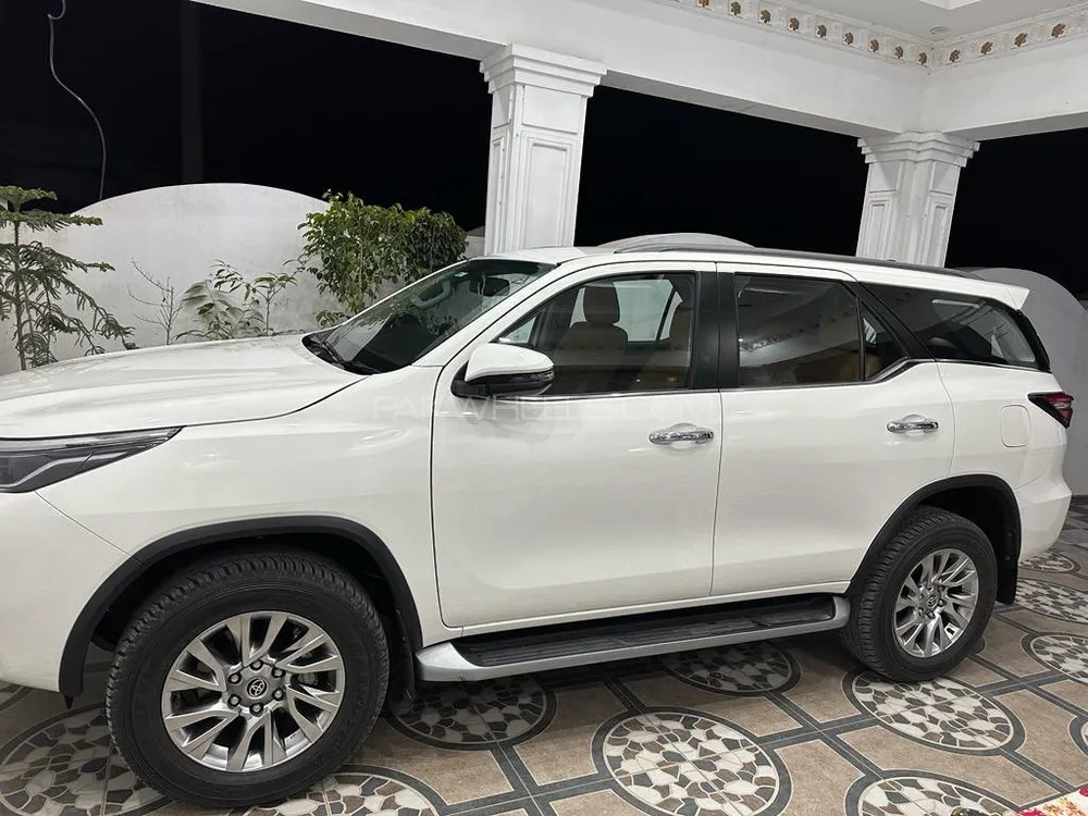 Toyota Fortuner 2022 for Sale in Gujrat Image-1