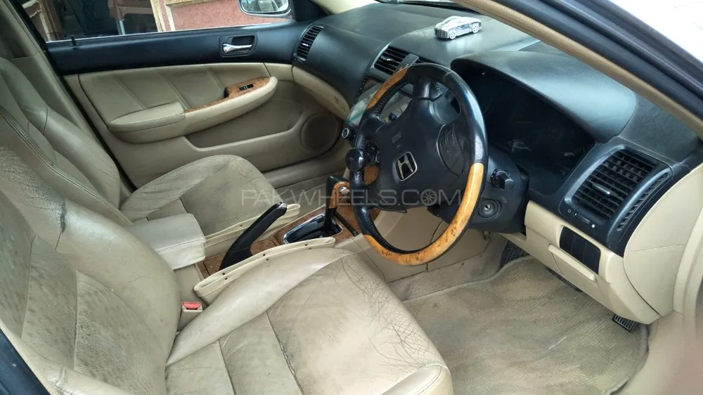 Honda Accord 2005 for Sale in Rawalpindi Image-1