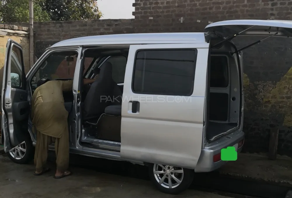 Daihatsu Hijet 2014 for Sale in Kamra Image-1