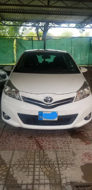 Toyota Vitz 2013 for Sale in Islamabad Image-1