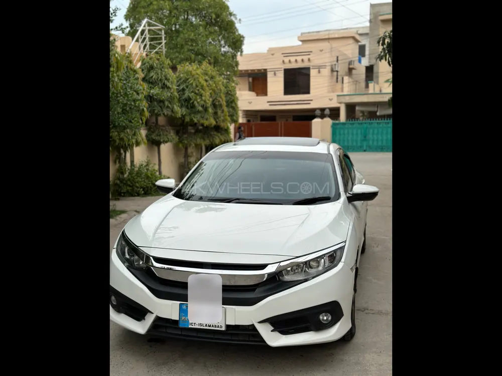 Honda Civic 2017 for Sale in Lahore Image-1