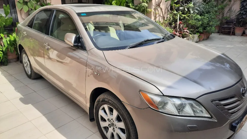 Toyota Camry 2009 for Sale in Karachi Image-1