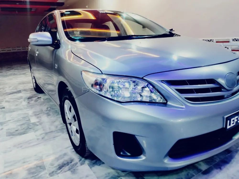 Toyota Corolla 2013 for Sale in Kohat Image-1