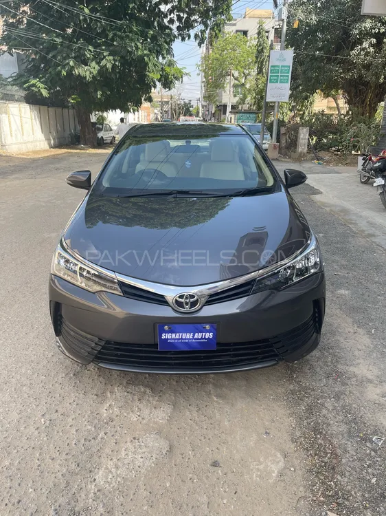 Toyota Corolla 2020 for Sale in Karachi Image-1