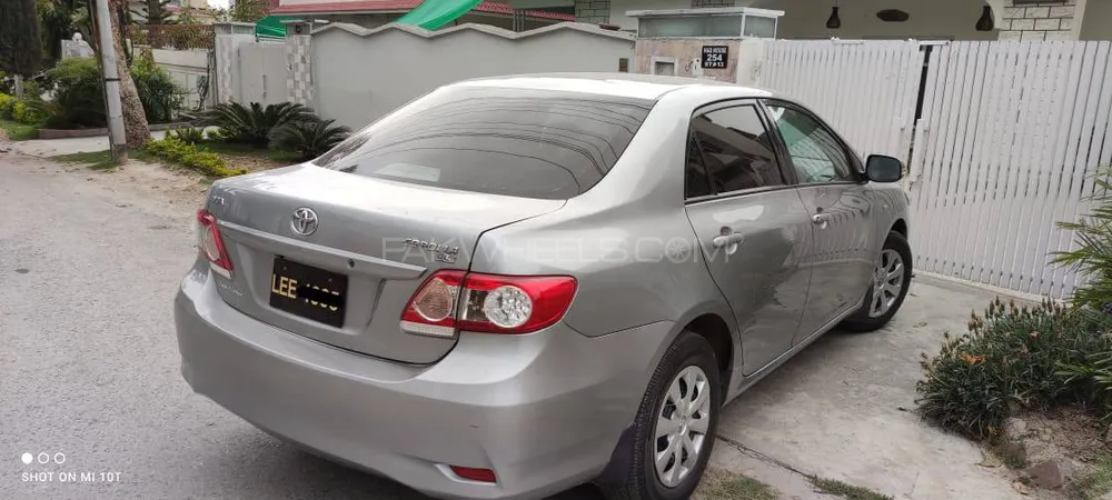 Toyota Corolla 2013 for Sale in Islamabad Image-1
