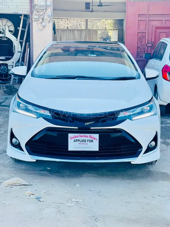 Toyota Corolla 2021 for Sale in Sialkot Image-1