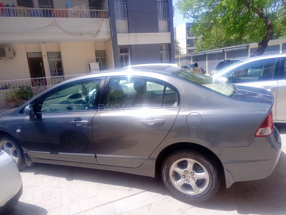 Honda Civic 2011 for Sale in Karachi Image-1