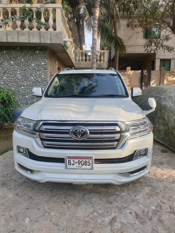 Toyota Land Cruiser 2016 for Sale in Karachi Image-1