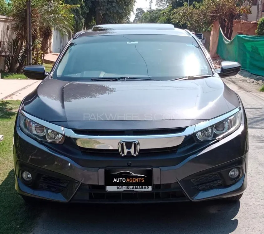 ہونڈا سوک 2018 for Sale in سیالکوٹ Image-1