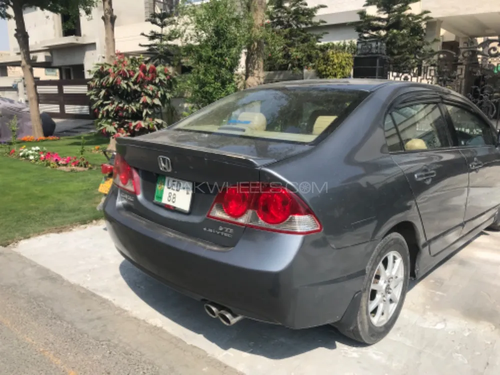 Honda Civic 2010 for Sale in Lahore Image-1