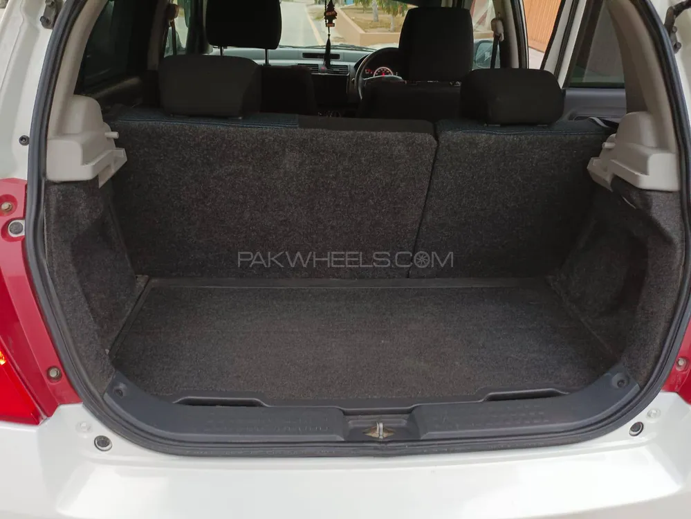 Suzuki Swift 2016 for Sale in Islamabad Image-1