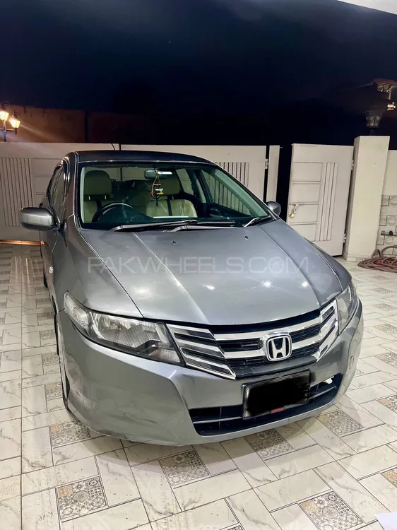 Honda City 2011 for Sale in Lahore Image-1