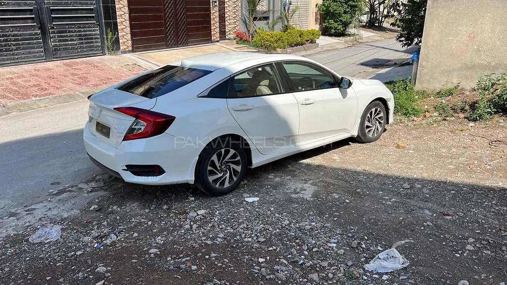 Honda Civic 2018 for Sale in Peshawar Image-1