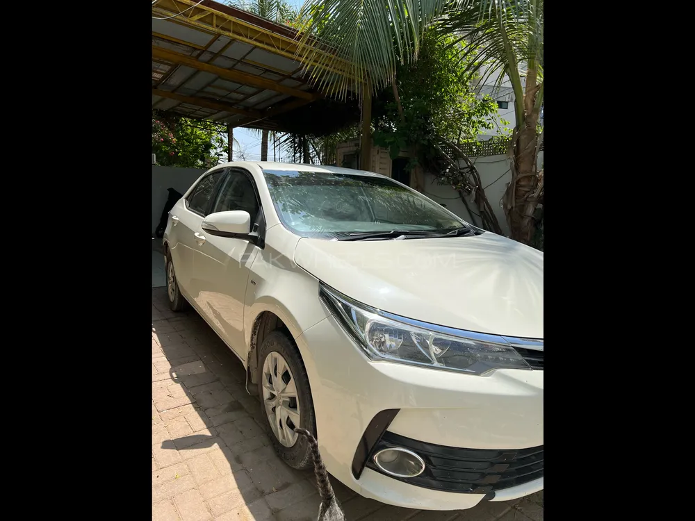 Toyota Corolla 2017 for Sale in Karachi Image-1
