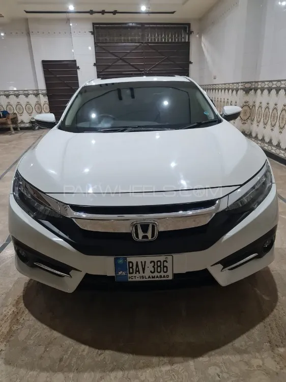 Honda Civic 2020 for Sale in Peshawar Image-1