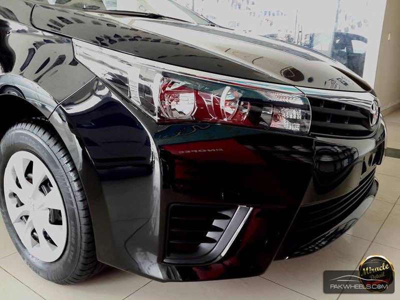 Toyota Corolla 2015 for Sale in Karachi Toyota Corolla 2015 for Sale in Karachi Image-9