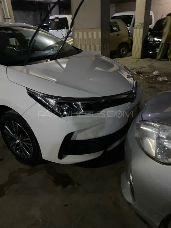 Toyota Corolla 2018 for Sale in Karachi Image-1