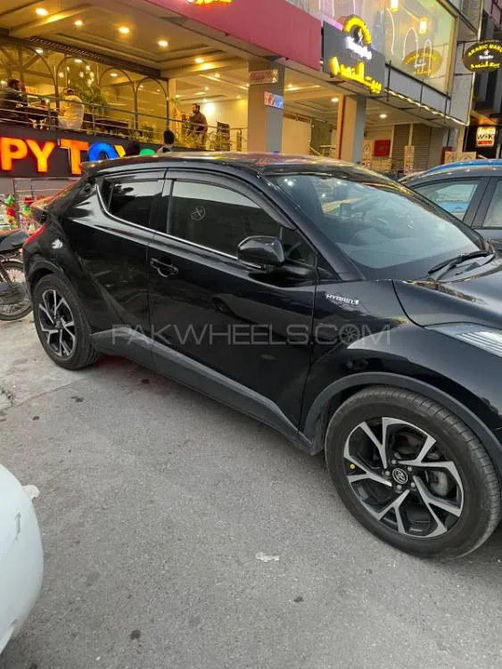 Toyota C-HR 2017 for Sale in Rawalpindi Image-1