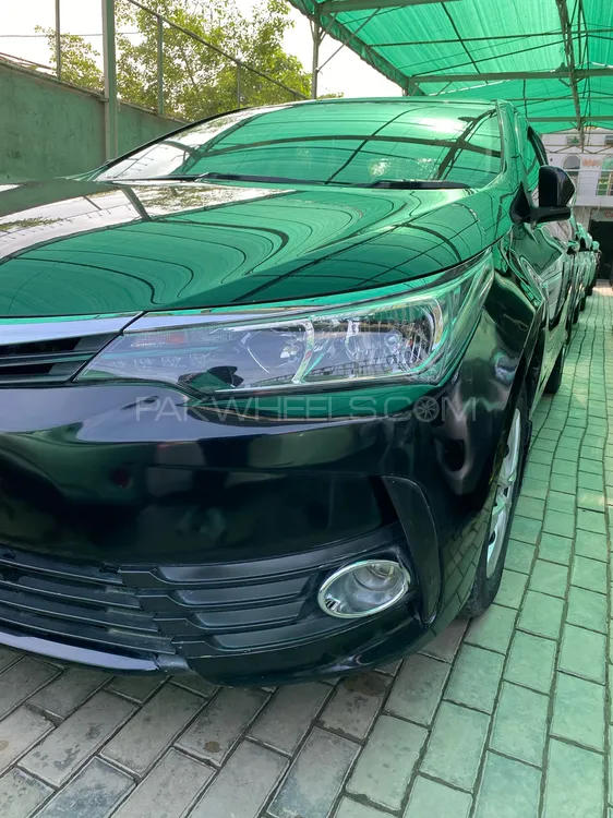 Toyota Corolla 2018 for Sale in Lahore Image-1