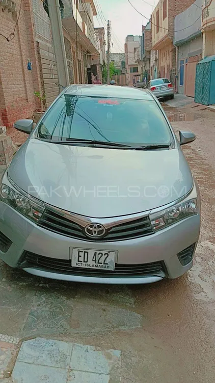 Toyota Corolla 2015 for Sale in Faisalabad Image-1