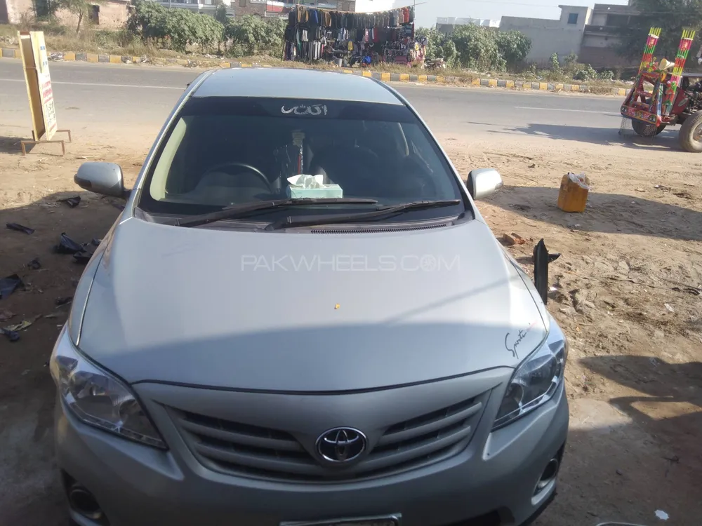 Toyota Corolla 2011 for Sale in Mandi bahauddin Image-1