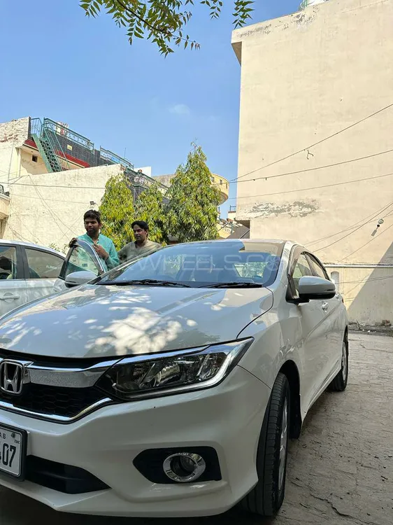 Honda City 2022 for Sale in Lahore Image-1
