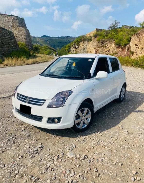 Suzuki Swift 2016 for Sale in Islamabad Image-1
