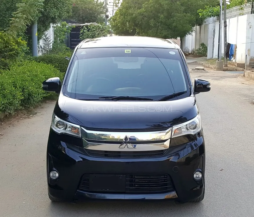 Mitsubishi EK Custom 2013 for Sale in Karachi Image-1
