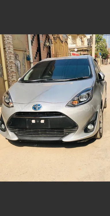 Toyota Aqua 2018 for Sale in Lahore Image-1