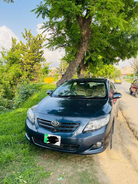 Toyota Corolla 2010 for Sale in Islamabad Image-1