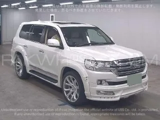 Toyota Land Cruiser 2017 for Sale in Karachi Image-1