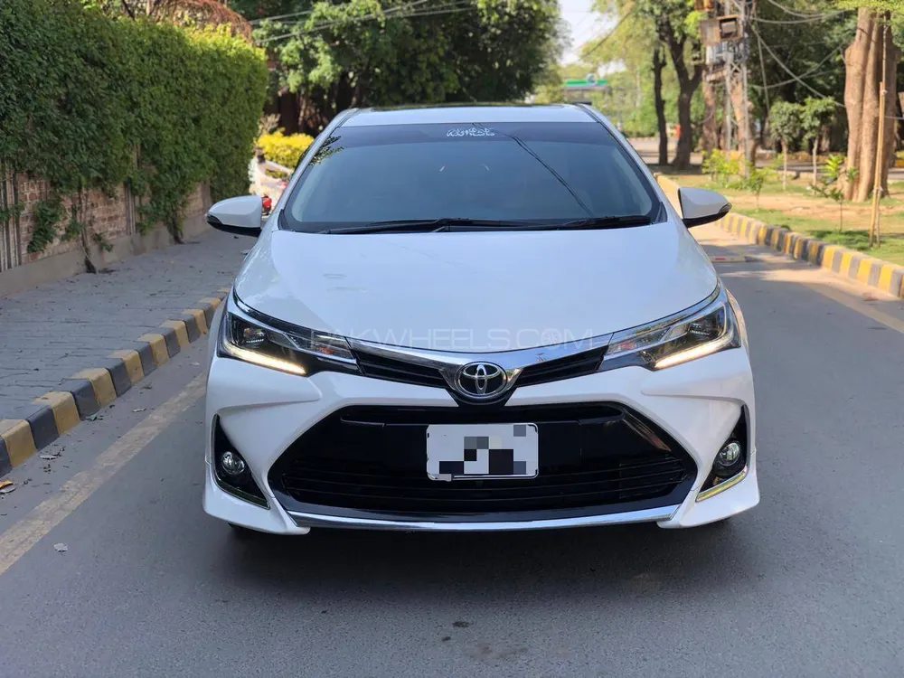 Toyota Corolla 2022 for Sale in Lahore Image-1