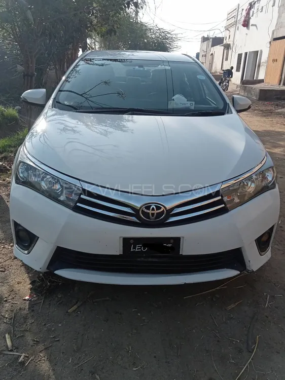 Toyota Corolla 2014 for Sale in Faisalabad Image-1