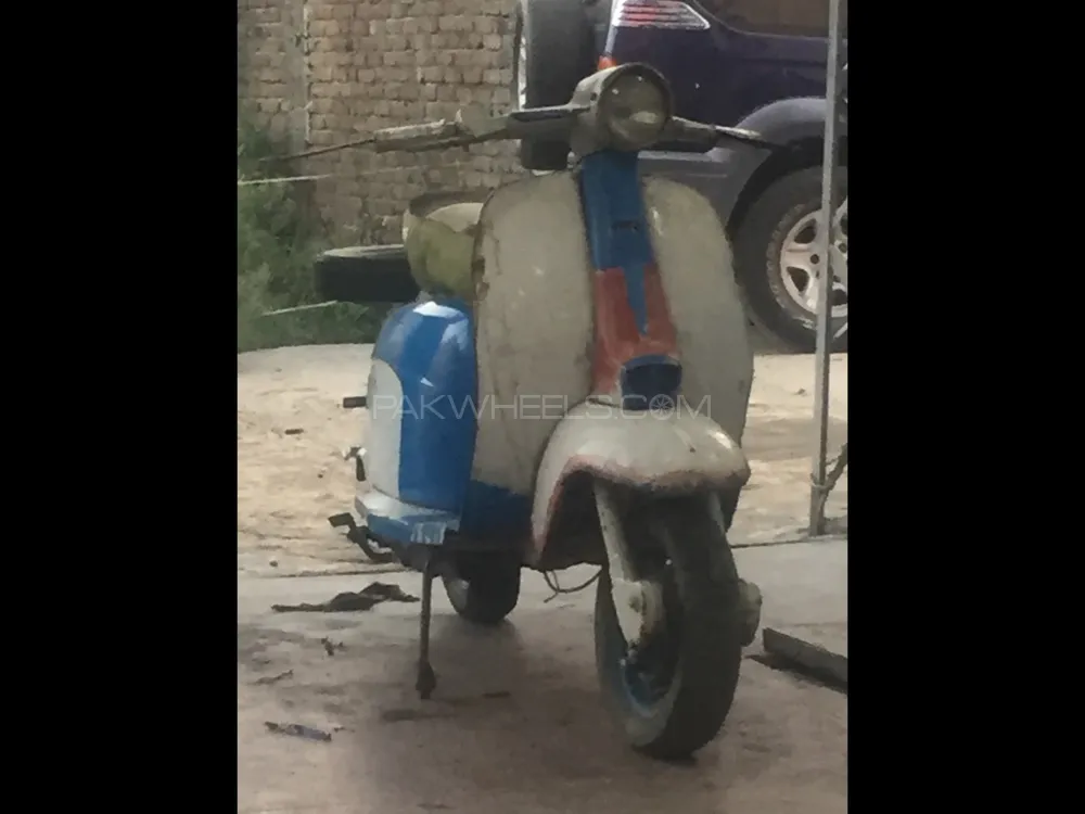 Vespa 150cc 1971 for Sale Image-1