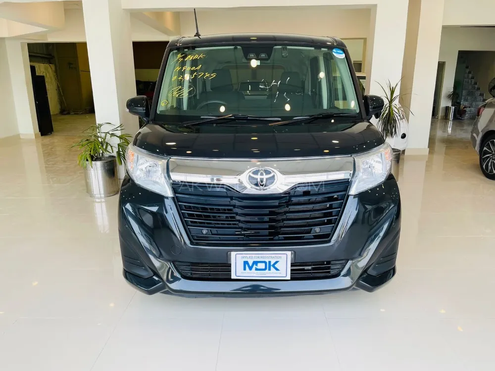 Toyota Roomy XS 2019 for sale in Islamabad | PakWheels