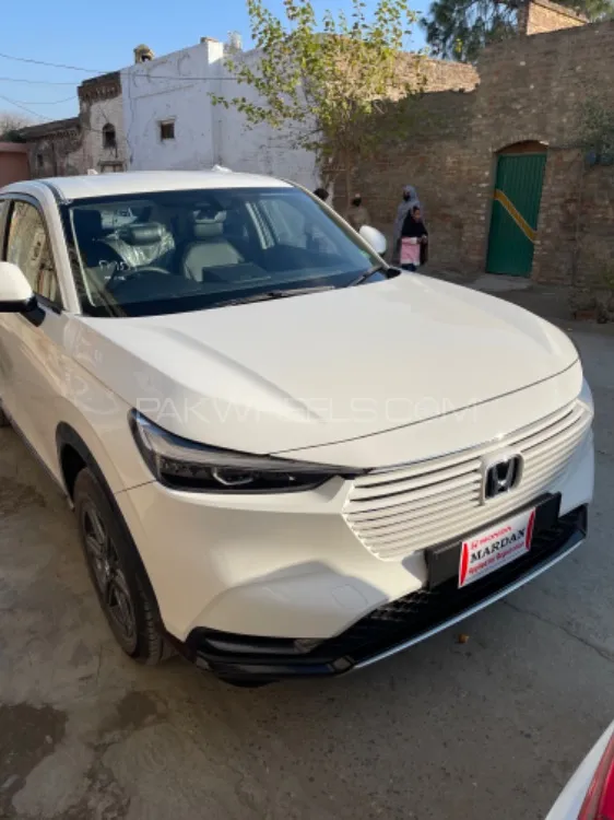 Honda HR-V 2023 for Sale in Nowshera cantt Image-1