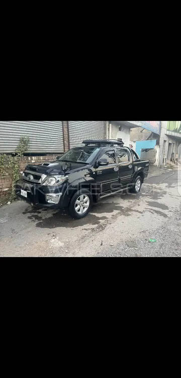Toyota Hilux 2010 for Sale in Islamabad Image-1