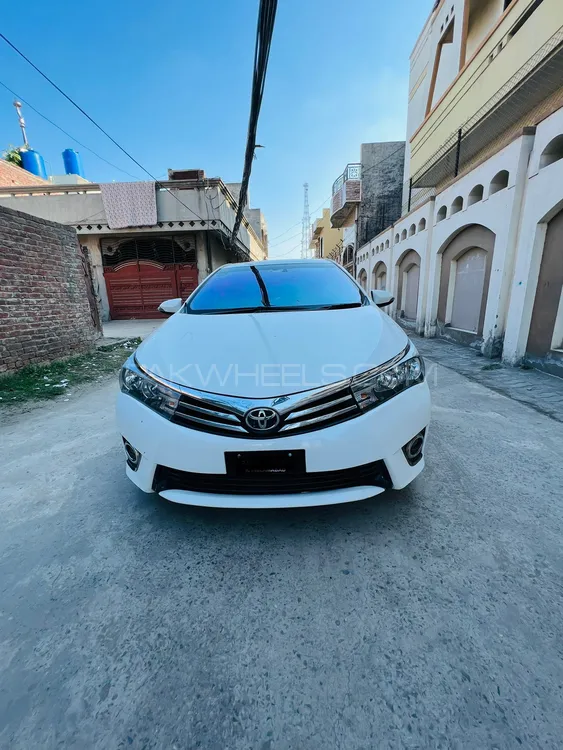 Toyota Corolla 2017 for Sale in Muridke Image-1