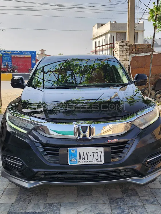 Honda Vezel 2014 for Sale in Swabi Image-1
