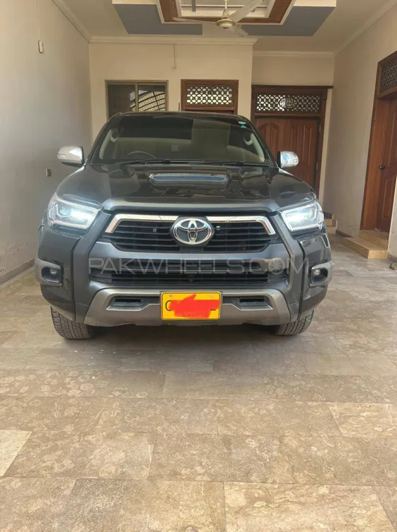 Toyota Hilux 2015 for Sale in Multan Image-1
