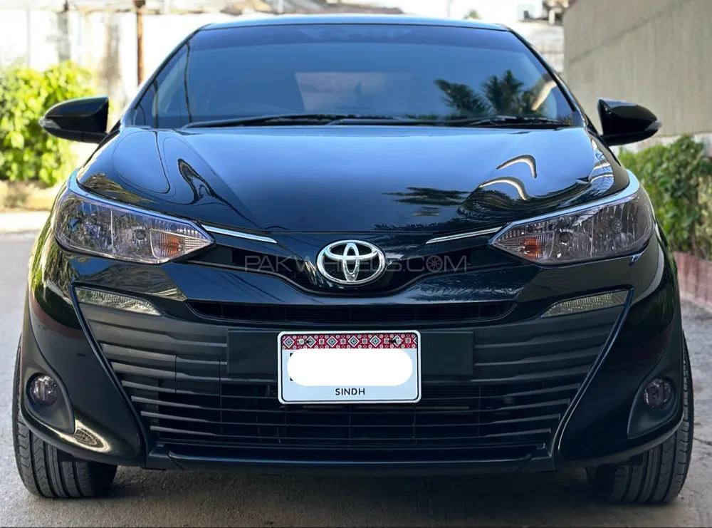 Toyota Yaris Sedan 2022 for Sale in Karachi Image-1