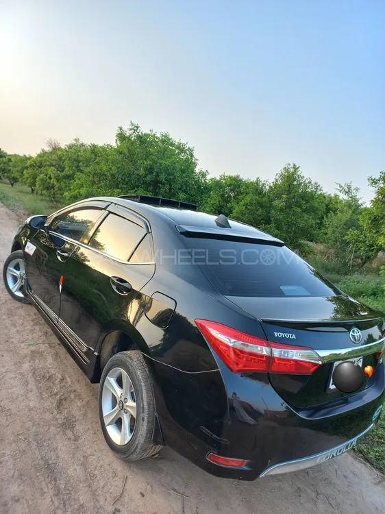 Toyota Corolla 2016 for Sale in Sargodha Image-1