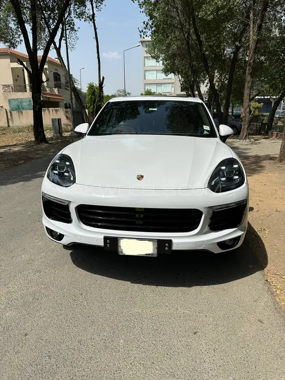Porsche Cayenne 2015 for Sale in Lahore Image-1