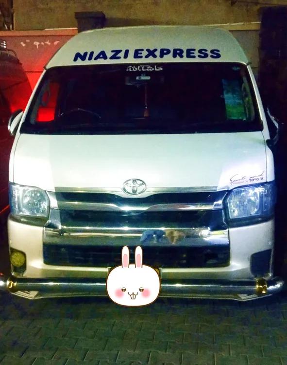Toyota Hiace 2014 for Sale in Peshawar Image-1