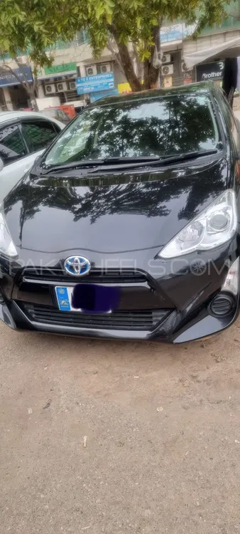 Toyota Aqua 2017 for Sale in Islamabad Image-1