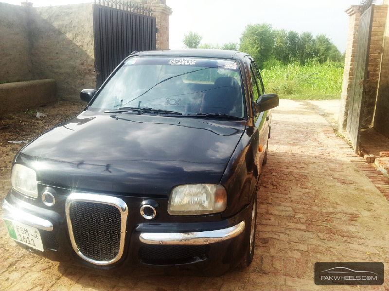 Nissan March 2006 for Sale in Sahiwal Image-1