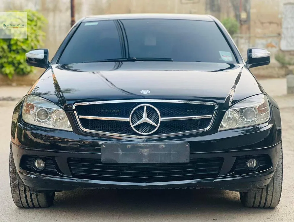 Mercedes Benz C Class 2007 for Sale in Karachi Image-1